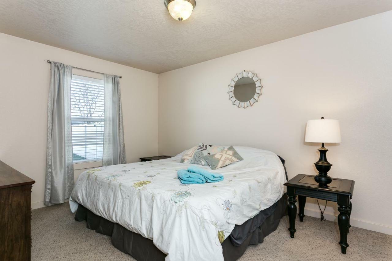 Gray Cloud Townhomes Meridian Exterior foto