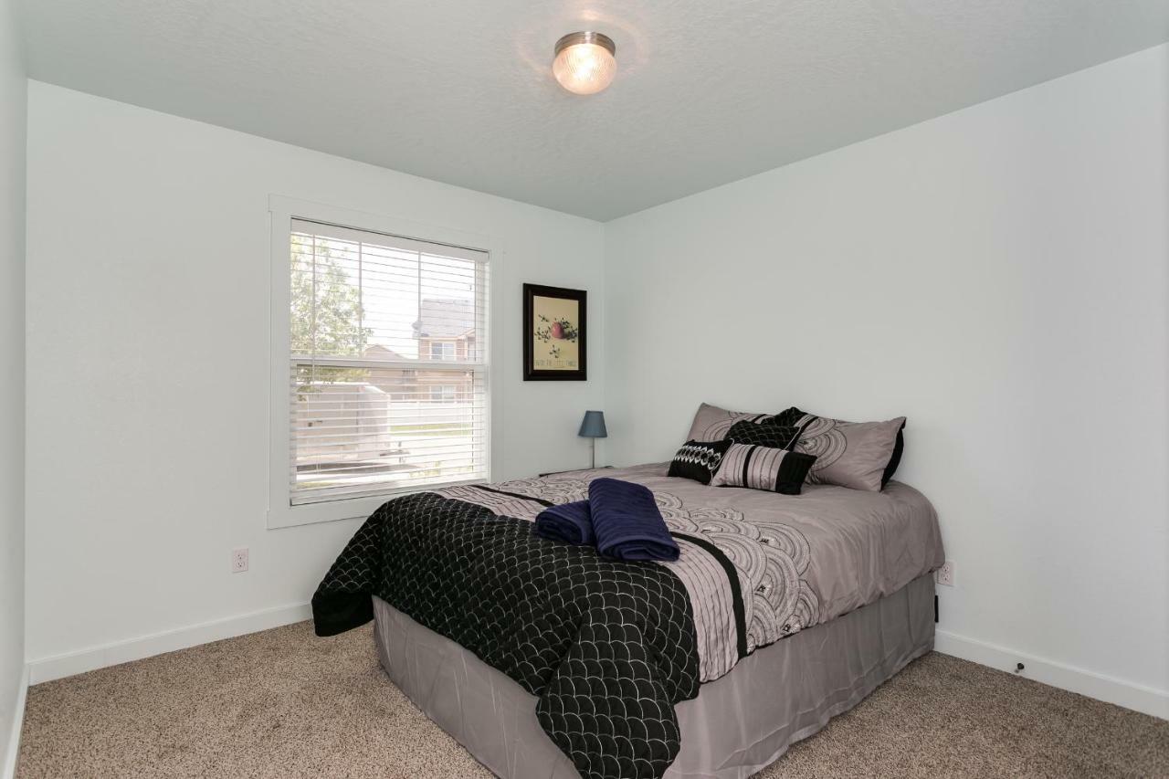 Gray Cloud Townhomes Meridian Exterior foto